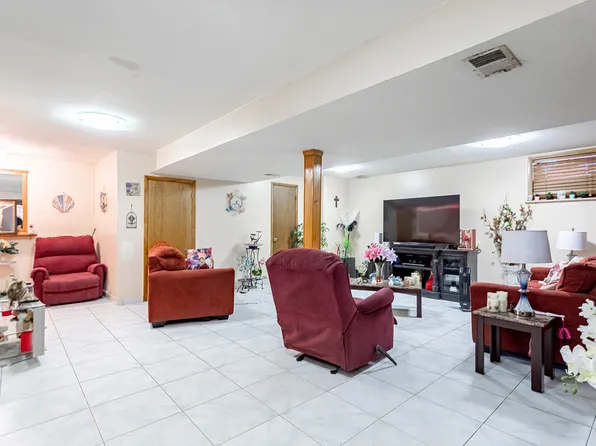 27 Bascom Place image 18 of 25