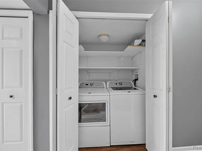 16515 Terrace Village Dr — Photo 57