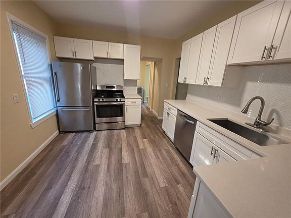 5th image of 28 Carver St