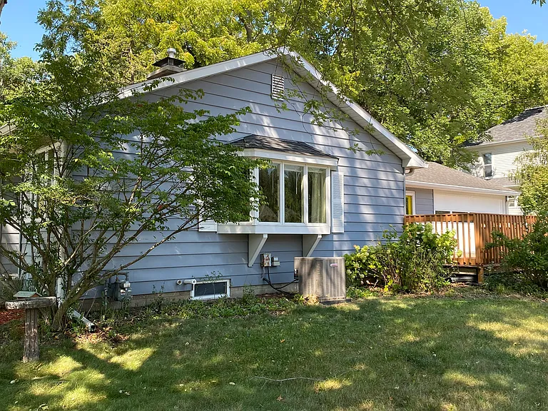 3603 Woodland St — Photo 3