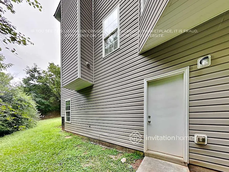 609 Michael Cir — Photo 19