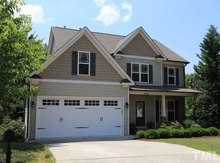 916 Richland Ridge Dr, Wake Forest, NC 27587