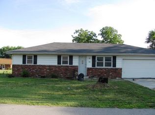 105 E Brown St, Clever, MO 65631