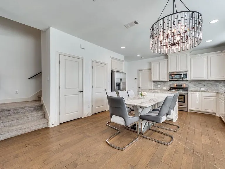 3029 Decker Dr — Photo 6
