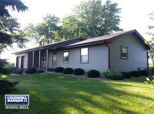 1525 E Sherrill Rd, Minooka, IL 60447