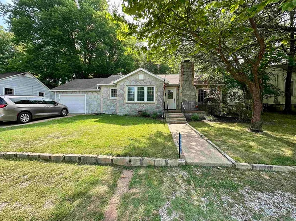 1002 Brooks St, Batesville, AR 72501