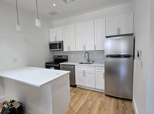 9 Grant Ave APT 2R, Brooklyn, NY 11208