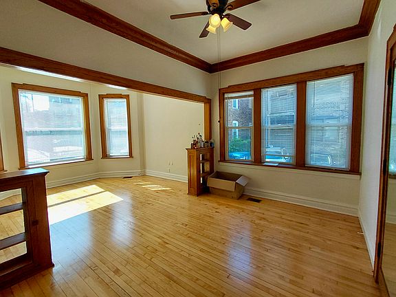 5th image of 1914 N Fairfield Ave APT 1F