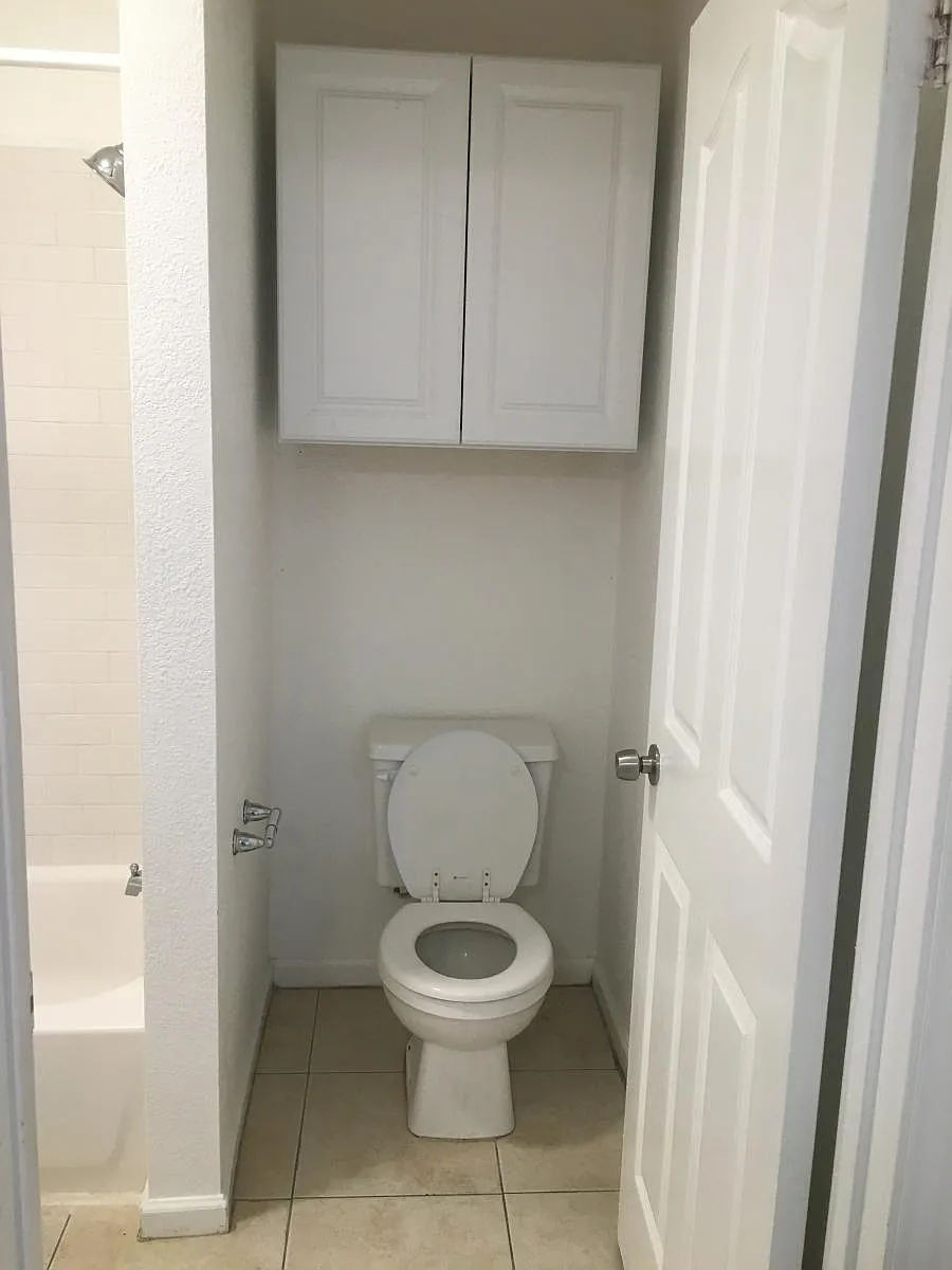 Bathroom - 2306 W Fig St #5