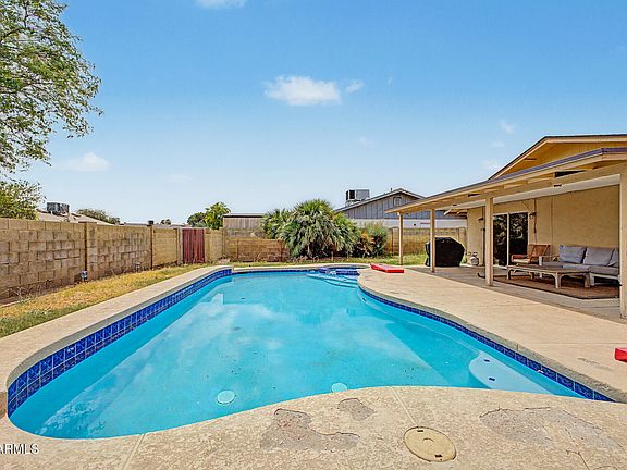 2nd image of 8637 E WELDON Avenue