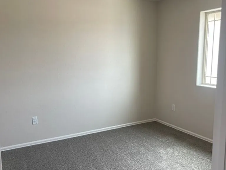 3418 Wapiti Ln — Photo 8
