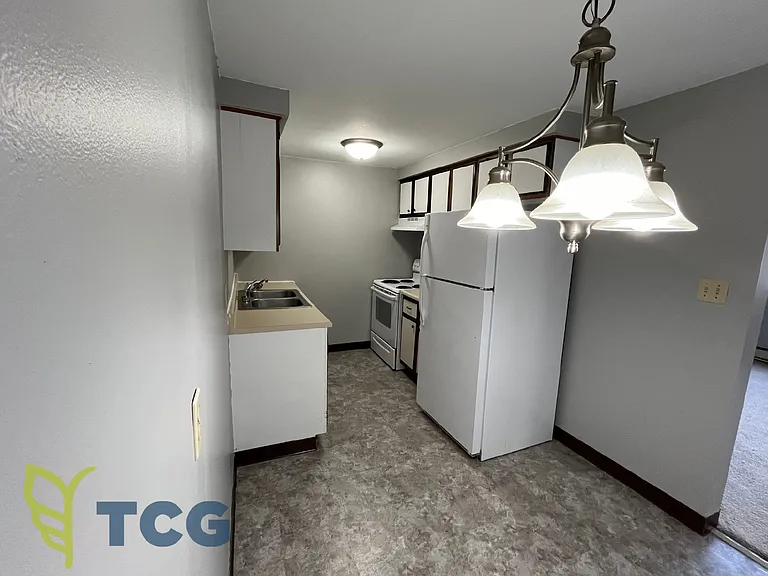1467 Catherine St #1 — Photo 4