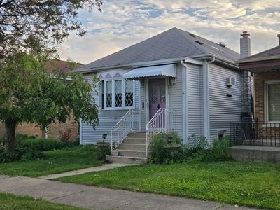 5516 N Natchez Ave, Chicago, IL, 60656