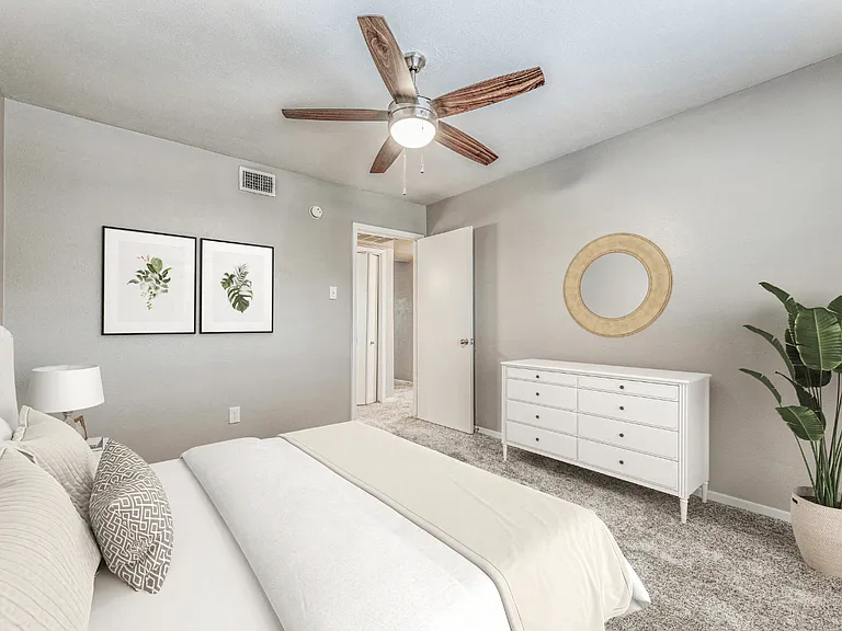 Northwood Heights Apartments — Photo 10
