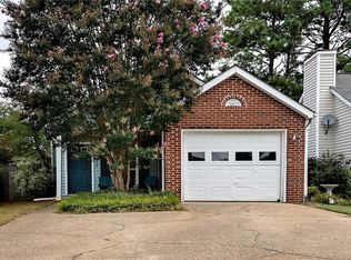 1834 Commonwealth Dr, Woodstock, GA 30188