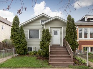 923 Ferdinand Ave, Forest Park, IL