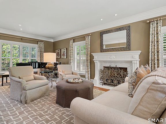 5th image of 249 Chestnut Hill Road