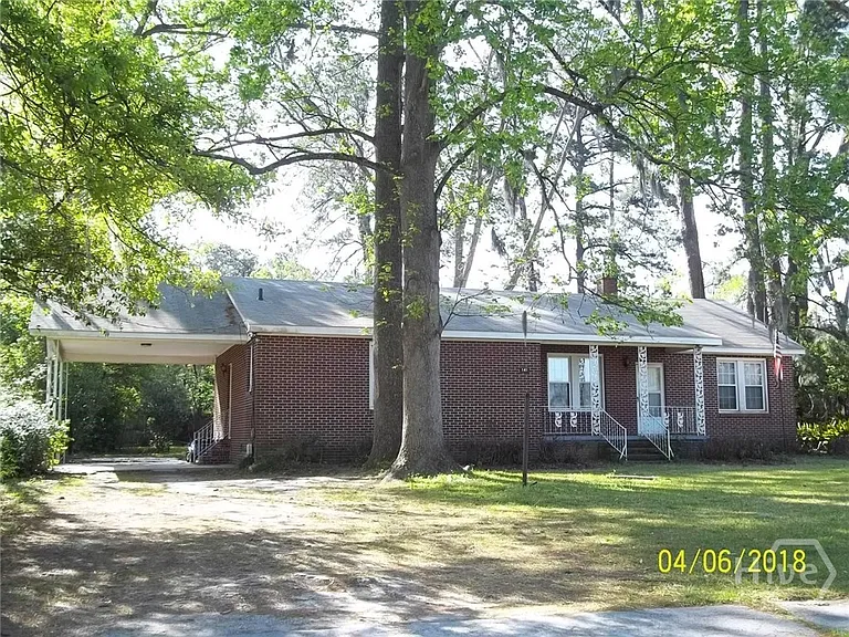 141 Rommel Ave — Photo 1