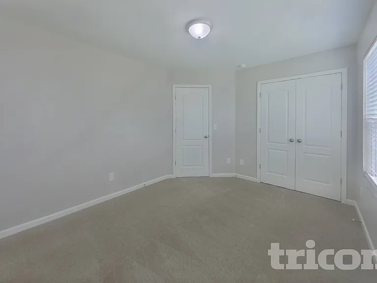 528 Gentle Breeze Ln — Photo 14