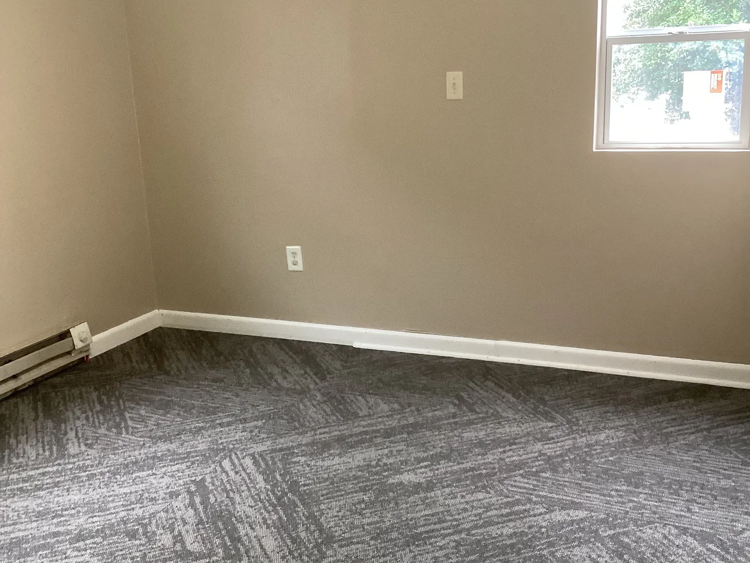 2 bed, 1.0 bath, 700 sqft, $685 — Photo 4