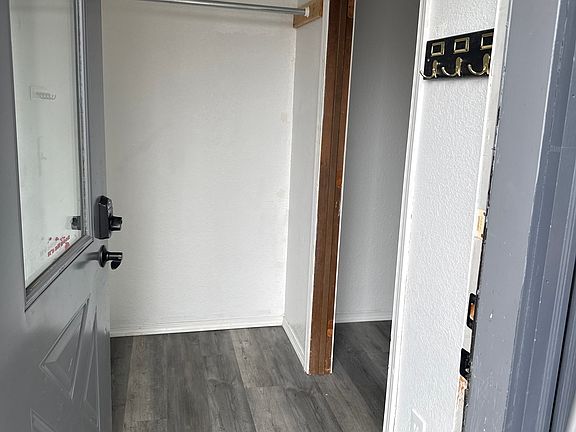 3rd image of 39034 Strawberry Ct APT 4