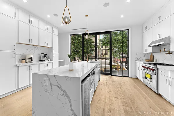 Rented by Compass | media 4