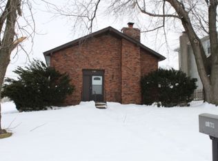1160 N Mart Way Dr, Olathe, KS 66061