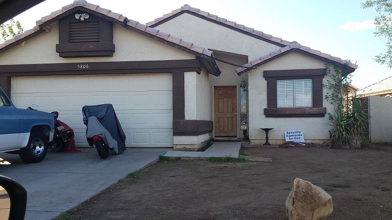 1st image of 5806 N 77th Ave