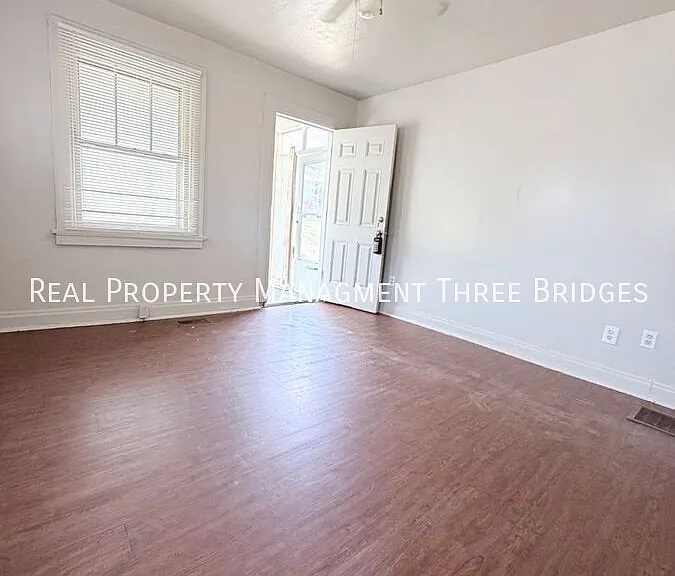 8344 Eton Pl — Photo 3