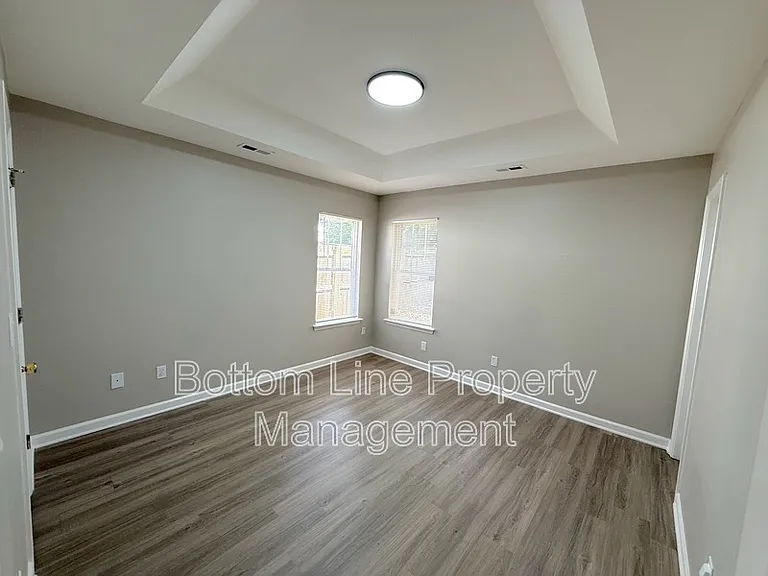 3715 Bullard St — Photo 15
