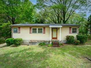 3316 Pine Valley Rd, High Point, NC 27265