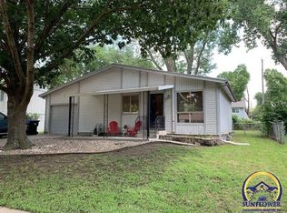 3834 SW Atwood Ter, Topeka, KS 66610