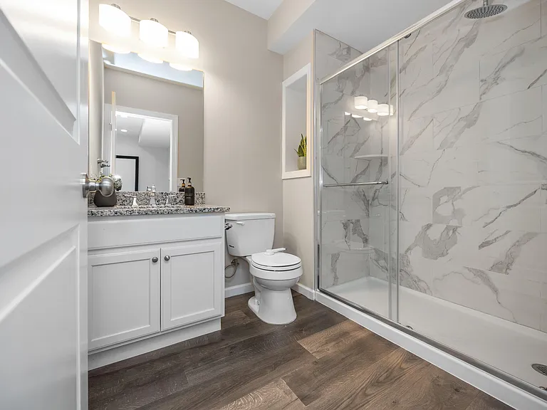 2794 Ashcombe Dr — Photo 39