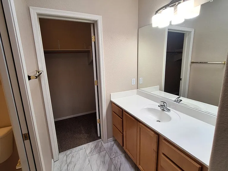 3307 E Fremont Rd — Photo 21