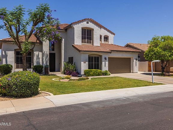 2nd image of 386 E HORSESHOE Avenue