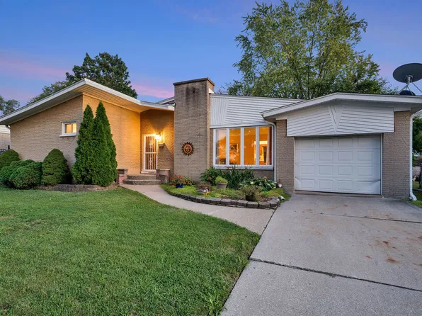 336 E 24th St, Chicago Heights, IL 60411