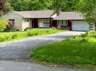 272 Pine Ridge Dr, Wappingers Falls, NY 12590