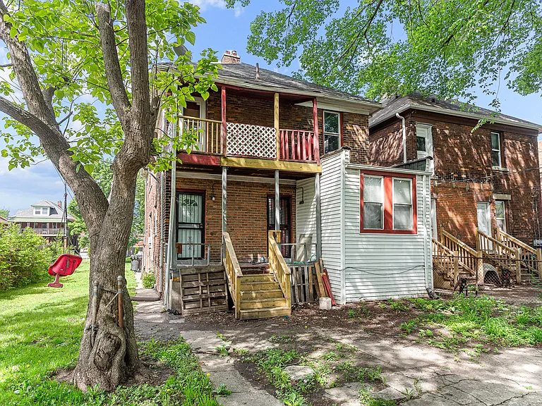 1076 N Rademacher St #1076 — Photo 30