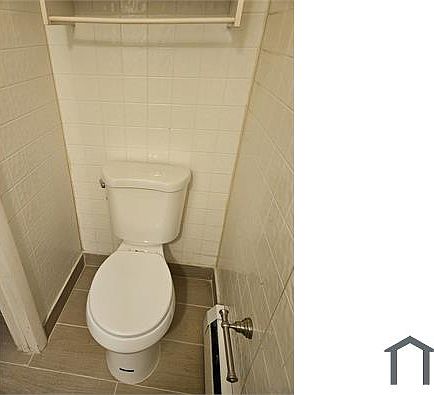 5th image of 15 Greenwich Ave Unit 6