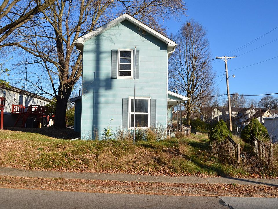 1st image of N Russell St