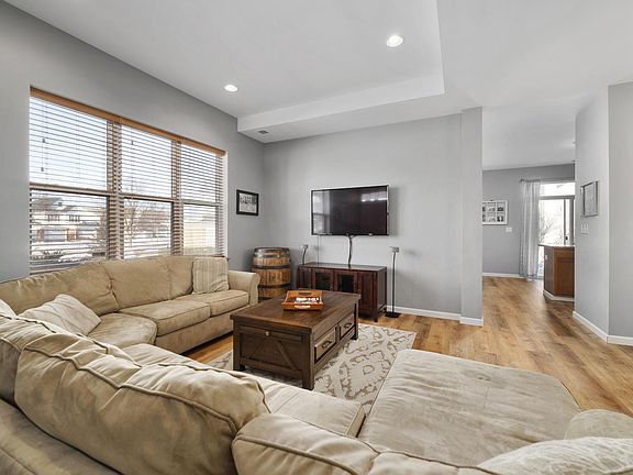 3rd image of 361 McGrath Dr #361