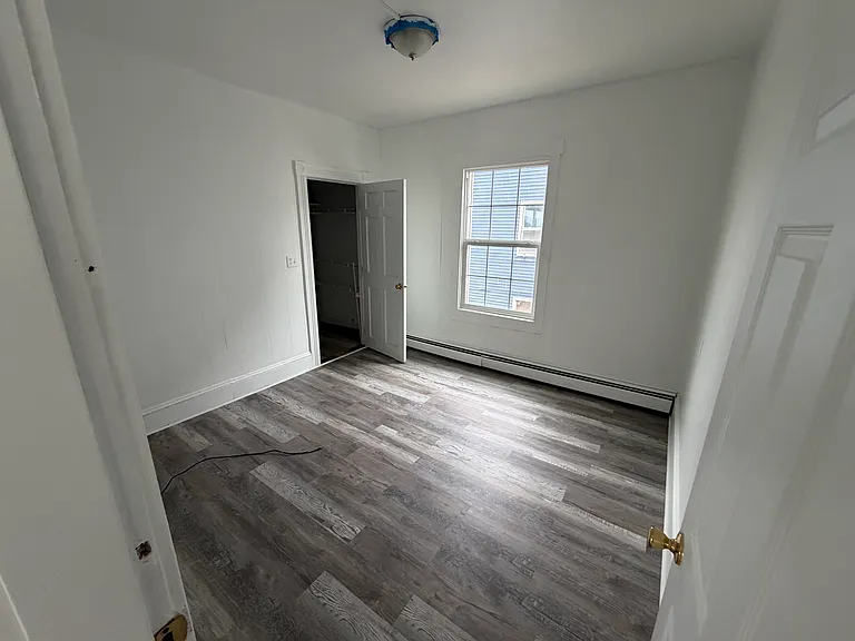 51 Cleveland St #2 — Photo 3