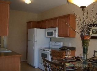 403 Riveredge, Saline, MI 48176