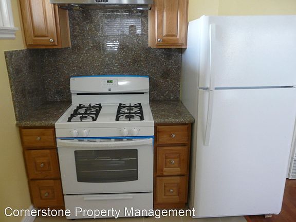 2nd image of 831 N 11th St #B