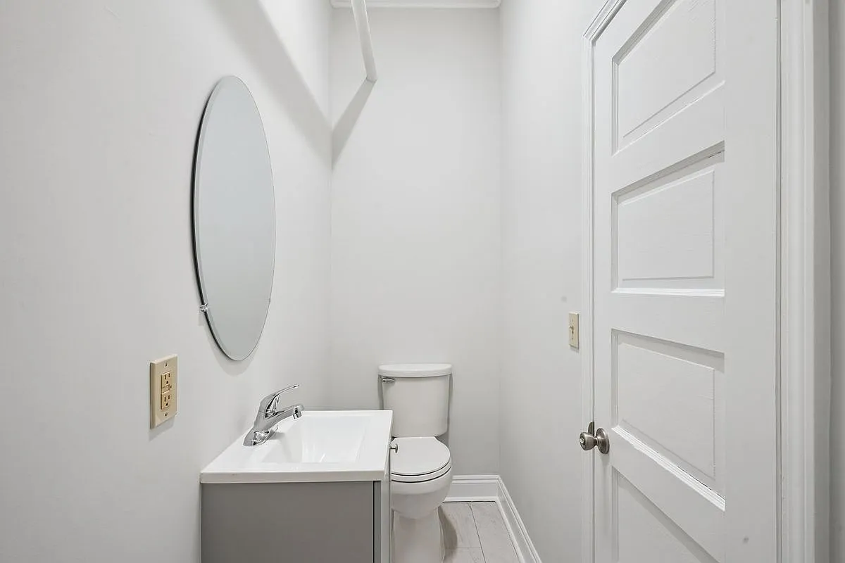 Studio, 1.0 bath, 1279 sqft, $2,132 — Photo 4