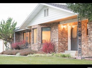515 Foxridge Dr, Providence, UT 84332