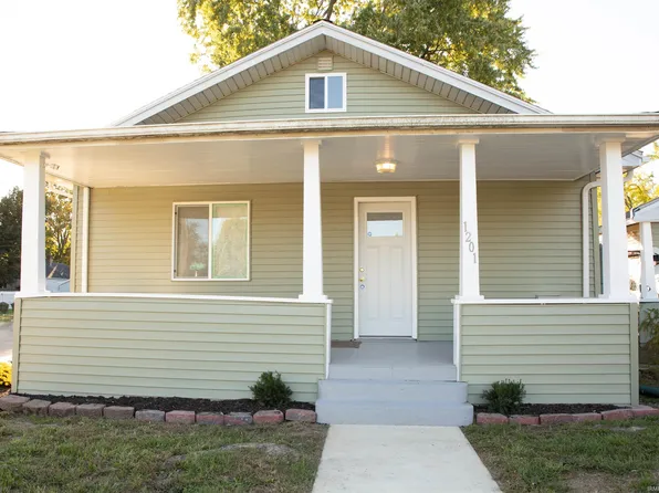 1201 N Olive St, South Bend, IN 46628