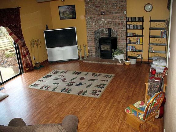 Spacious fam Rm w/slider to yard