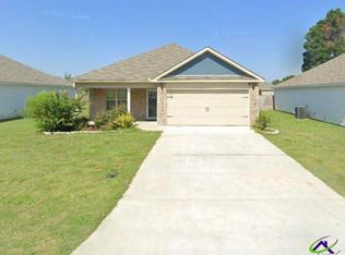 107 Hughes Dr, Warner Robins, GA 31093