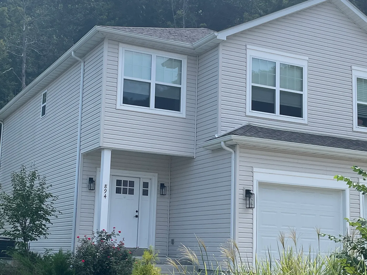 3 bed, 2.5 bath, 1500 sqft, $2,250 — Photo 1